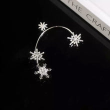 Ladda upp bild till gallerivisning, Zirconia snöflinga örhängen utan piercing
