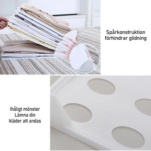 Fällbar klädförvaring