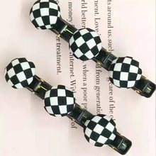 Ladda upp bild till gallerivisning, Hair Ball Duckbill Headdress Clip
