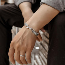 Ladda upp bild till gallerivisning, Silver fjäder armband | Nickelfri
