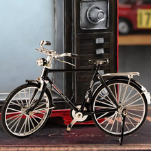Ladda upp bild till gallerivisning, Retro cykel modell prydnad
