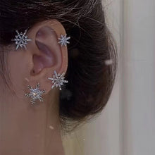 Ladda upp bild till gallerivisning, Zirconia snöflinga örhängen utan piercing
