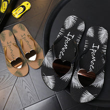 Ladda upp bild till gallerivisning, Hjärtflip flops för kvinnor
