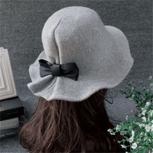 Ladda upp bild till gallerivisning, Elegant retro vintermössa
