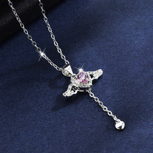 Ladda upp bild till gallerivisning, Cupid Heart Halsband med rörliga vingar

