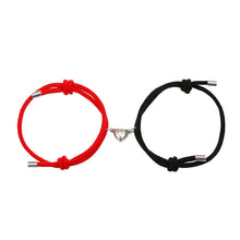 Ladda upp bild till gallerivisning, Magnetiska armband för par
