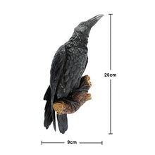 Ladda upp bild till gallerivisning, Raven Resin Wall Decoration
